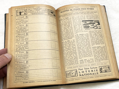 1940s – 300 Pages Almanach Hachette – Vintage French almanac – Wartime edition of the “Practical Life Encyclopedia”