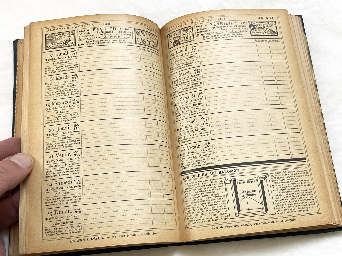 1940s – 300 Pages Almanach Hachette – Vintage French almanac – Wartime edition of the “Practical Life Encyclopedia”