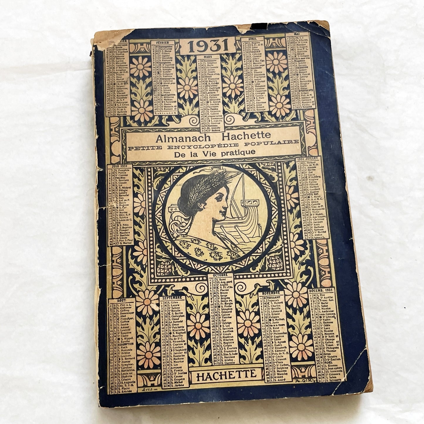 1930s – 460 Pages - Almanach Hachette – Vintage French illustrated almanac – Practical life & cultural encyclopedia