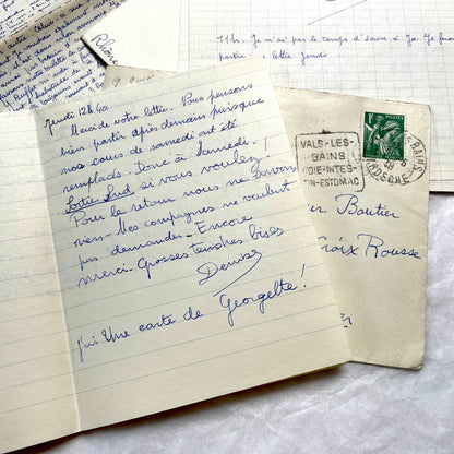 Set of 5 1930s handwritten French letters and envelopes with postage stamps from Vals-les-Bains, France.