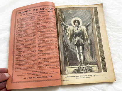 1910s - Vintage 1911 French Almanac - Le Pelerin Publication - Paris Floods 1910 - Joan Of Arc Illustrations - Catholic Press History