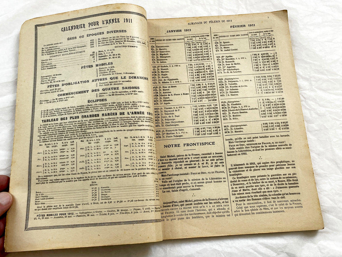 1910s - Vintage 1911 French Almanac - Le Pelerin Publication - Paris Floods 1910 - Joan Of Arc Illustrations - Catholic Press History