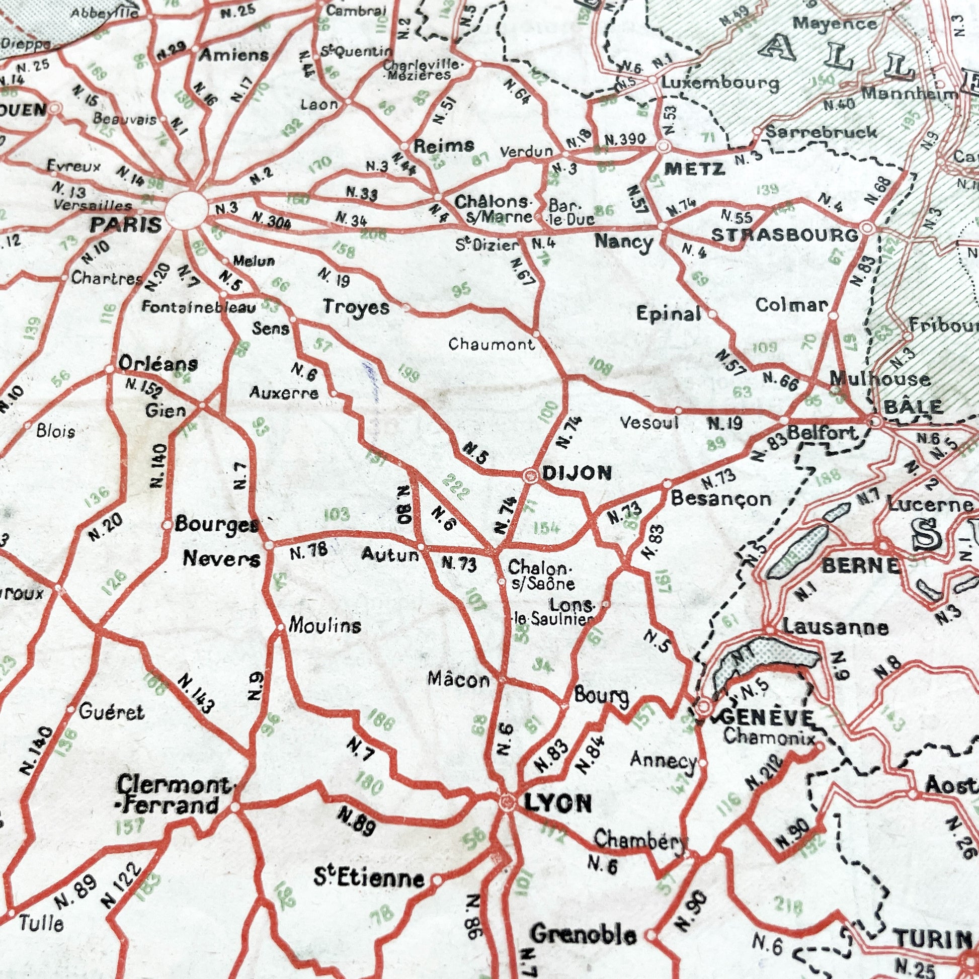 1940s - Vintage French 1948 Almanac Calendar Des Postes, Télégraphes, Téléphones - Mountain Harvest Scene - Saints - Astronomy - Historical