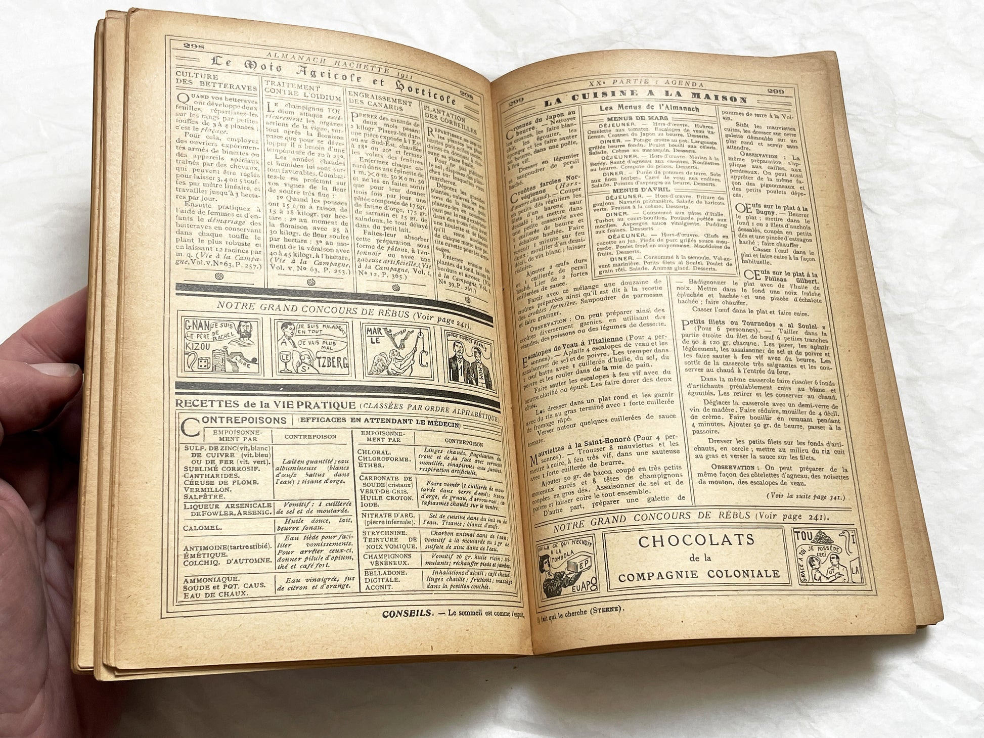 1910s – 540 Pages Almanach Hachette – Vintage Hachette Almanach – Early 1900s French Illustrated Yearbook
