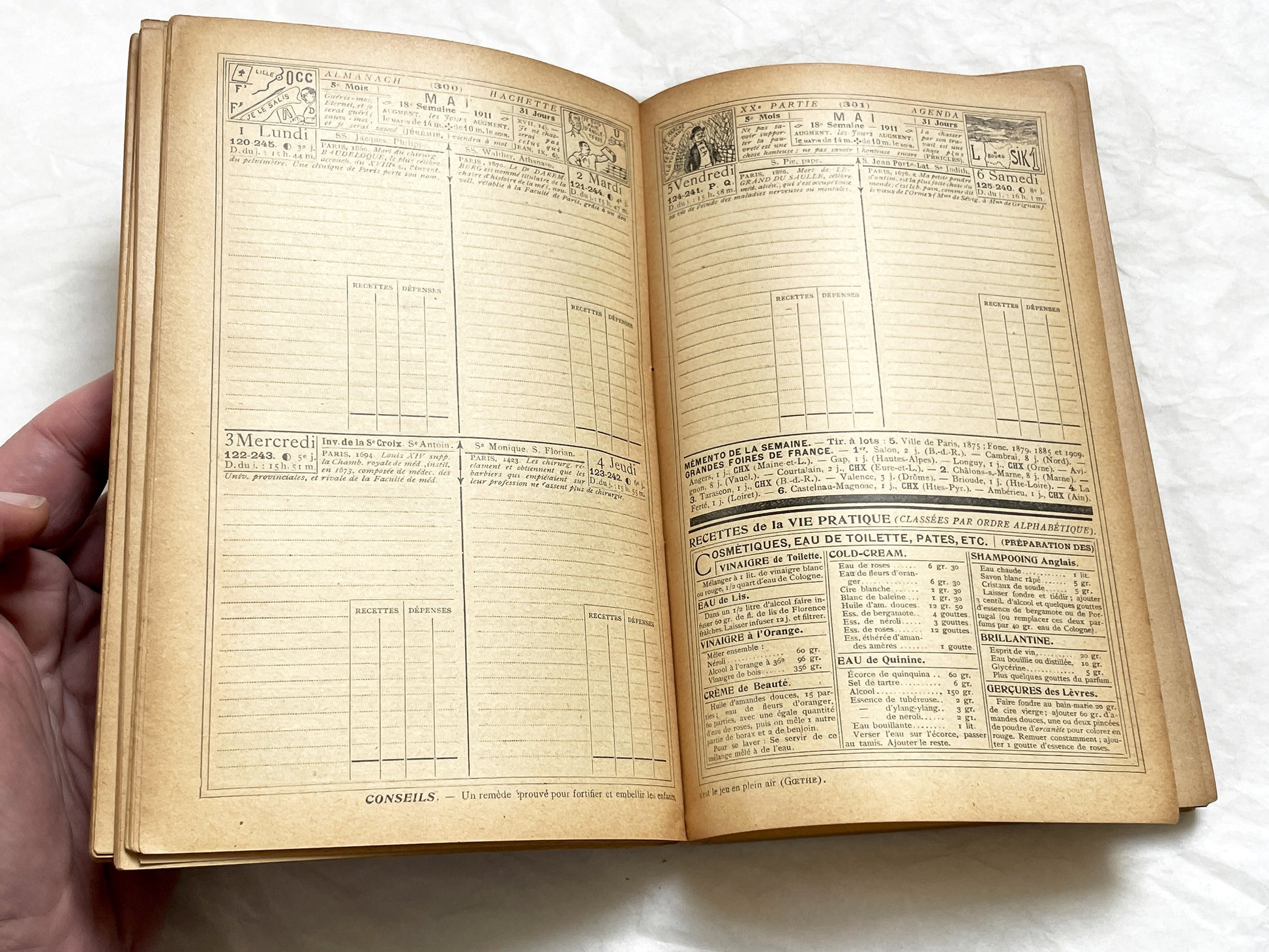 1910s – 540 Pages Almanach Hachette – Vintage Hachette Almanach – Early 1900s French Illustrated Yearbook