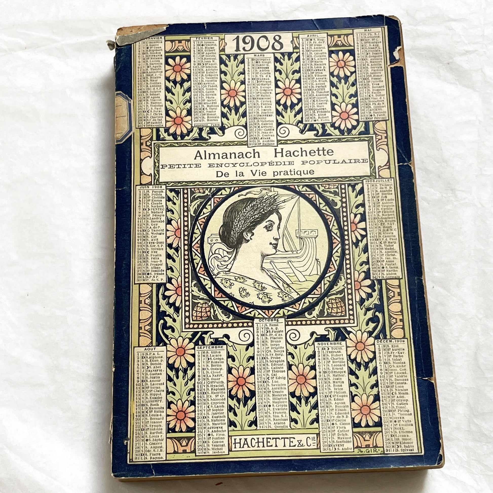 1900s – 530 Pages Almanach Hachette – Vintage Hachette Almanach – Early 1900s French Illustrated Yearbook