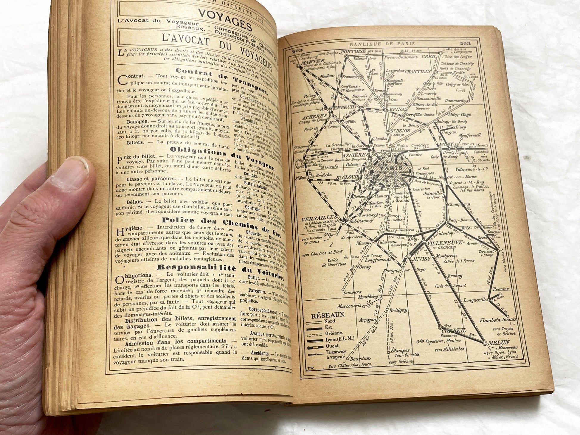 1900s – 530 Pages Almanach Hachette – Vintage Hachette Almanach – Early 1900s French Illustrated Yearbook