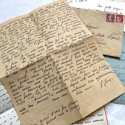 1930s French handwritten letter set with original envelopes and vintage stamps. Historical ephemera collection.