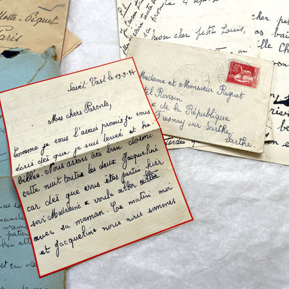 1930s French handwritten letter set with original envelopes and vintage stamps. Historical ephemera collection.