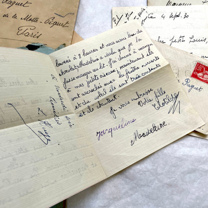 1930s French handwritten letter set with original envelopes and vintage stamps. Historical ephemera collection.