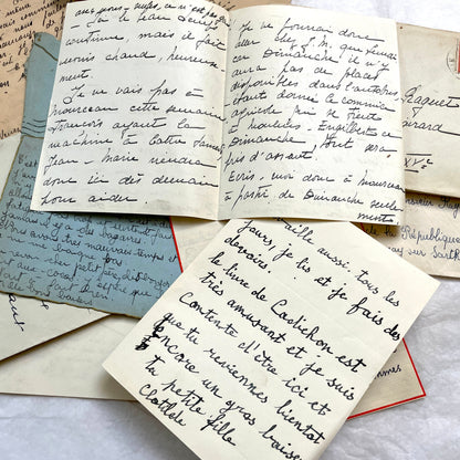1930s French handwritten letter set with original envelopes and vintage stamps. Historical ephemera collection.