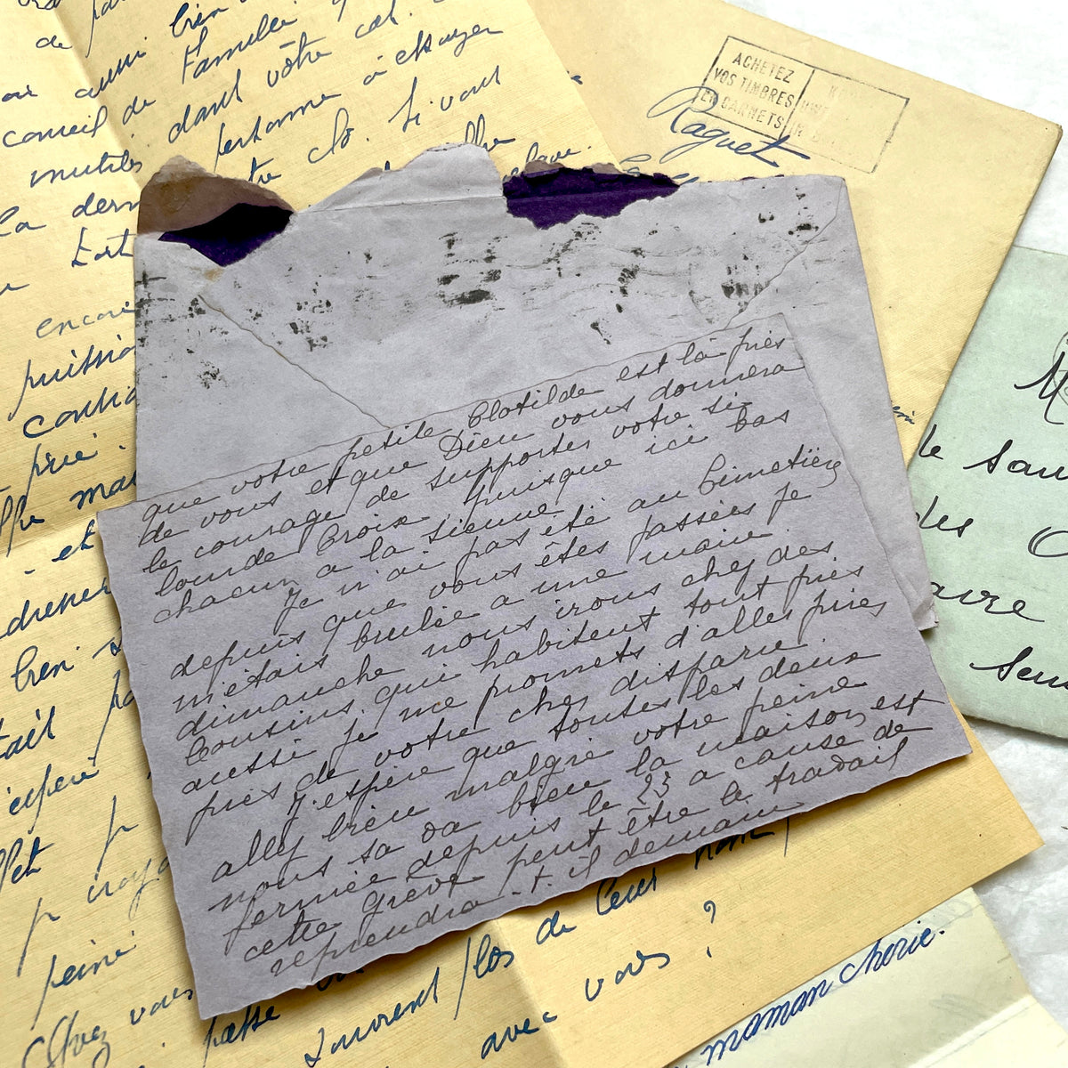Set of 5 1930s French letters and envelopes, featuring handwritten notes and vintage stamps.