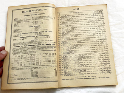 1900s - Antique French Religious Almanac Le Pelerin 1905 - Illustrated Catholic Publication - Vintage European Collectible Book from Paris.