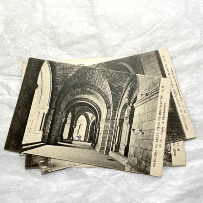Lot of 1930s postcards showing the Sacré-Cœur Basilica in Montmartre, Paris, including exterior and interior views.