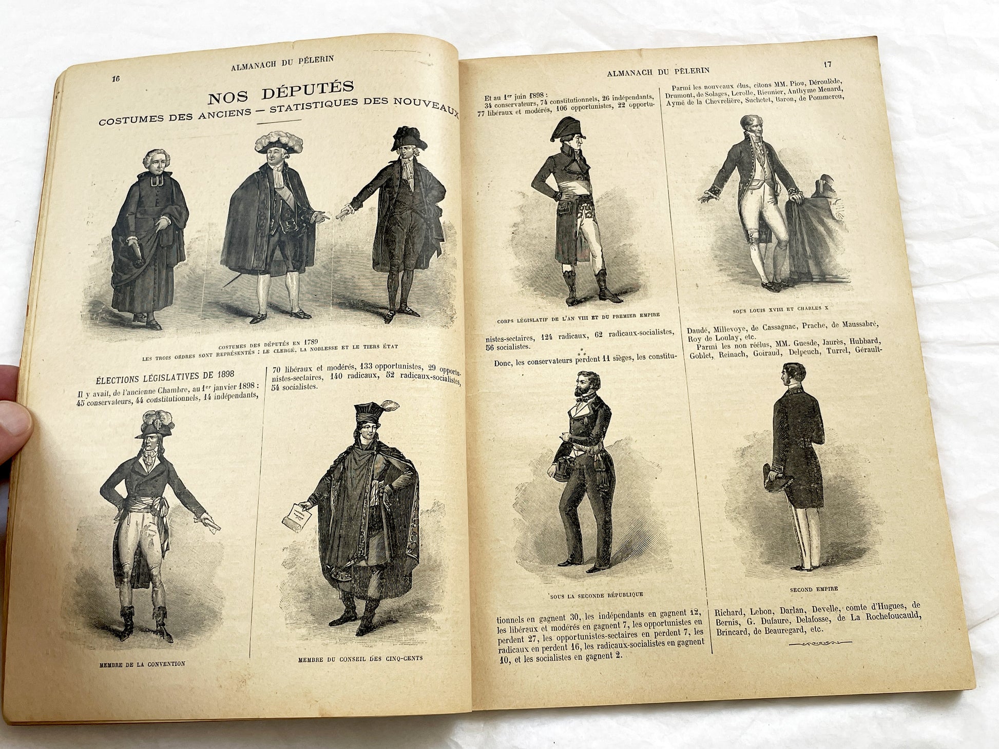 Late 19th - French Illustrated Catholic Almanac 1899 - Vintage Religious Historical Periodical - Art Nouveau Style Illustrations