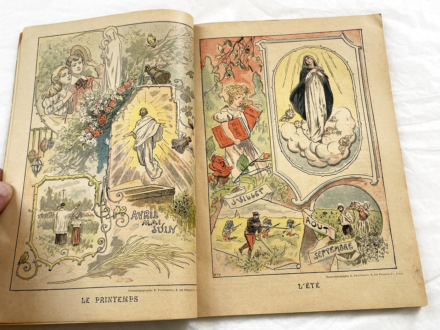 Late 19th - 1898 Almanach Du Pèlerin - Antique French Catholic Pilgrim's Almanac - Illustrated Religious Historical Annual Book
