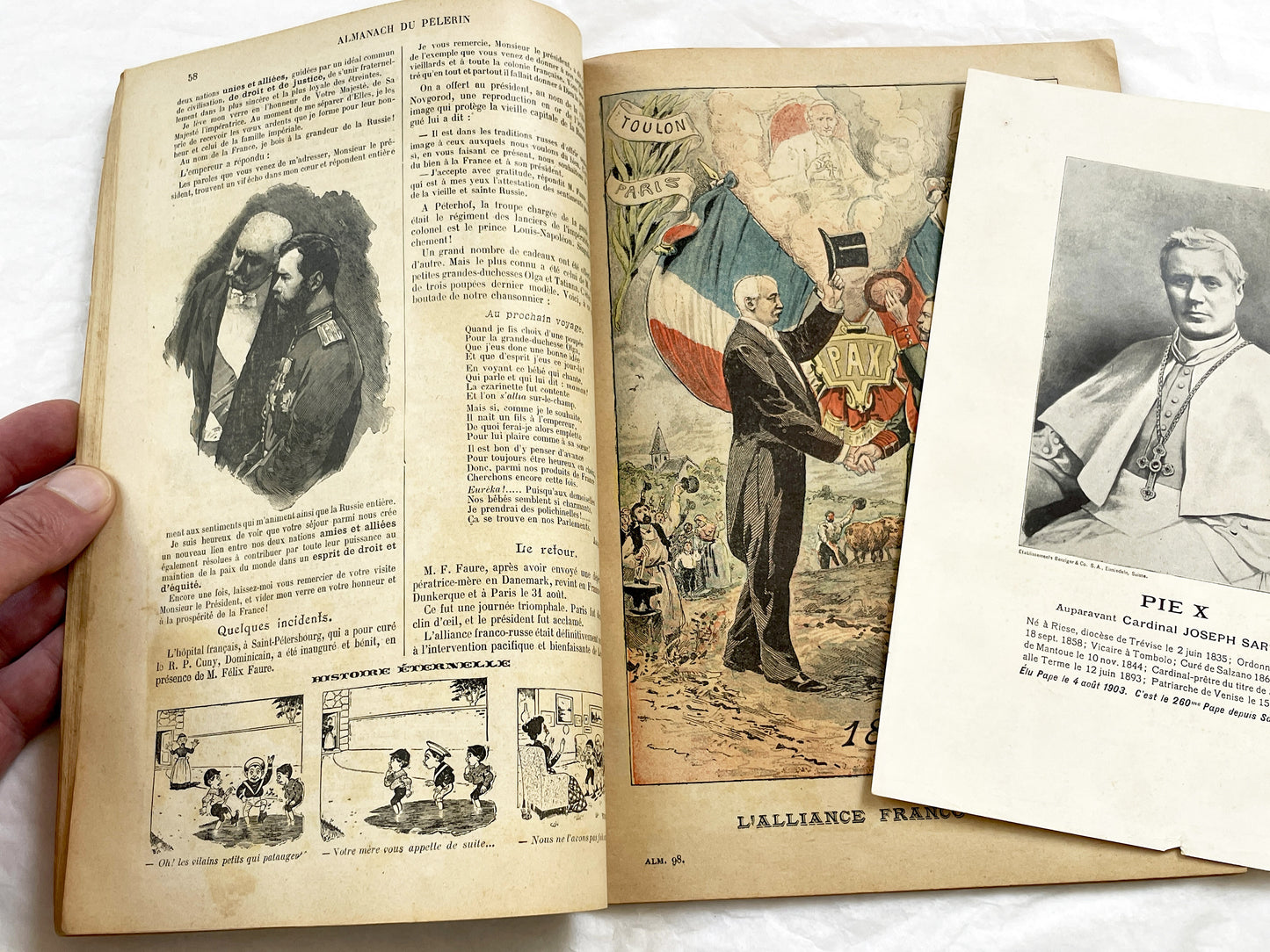 Late 19th - 1898 Almanach Du Pèlerin - Antique French Catholic Pilgrim's Almanac - Illustrated Religious Historical Annual Book
