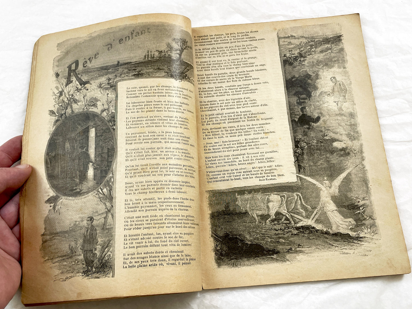 Late 19th - 1893 French Almanach du Pelerin - Antique Illustrated Catholic Almanac Book - Religious Calendar - Historical Publication