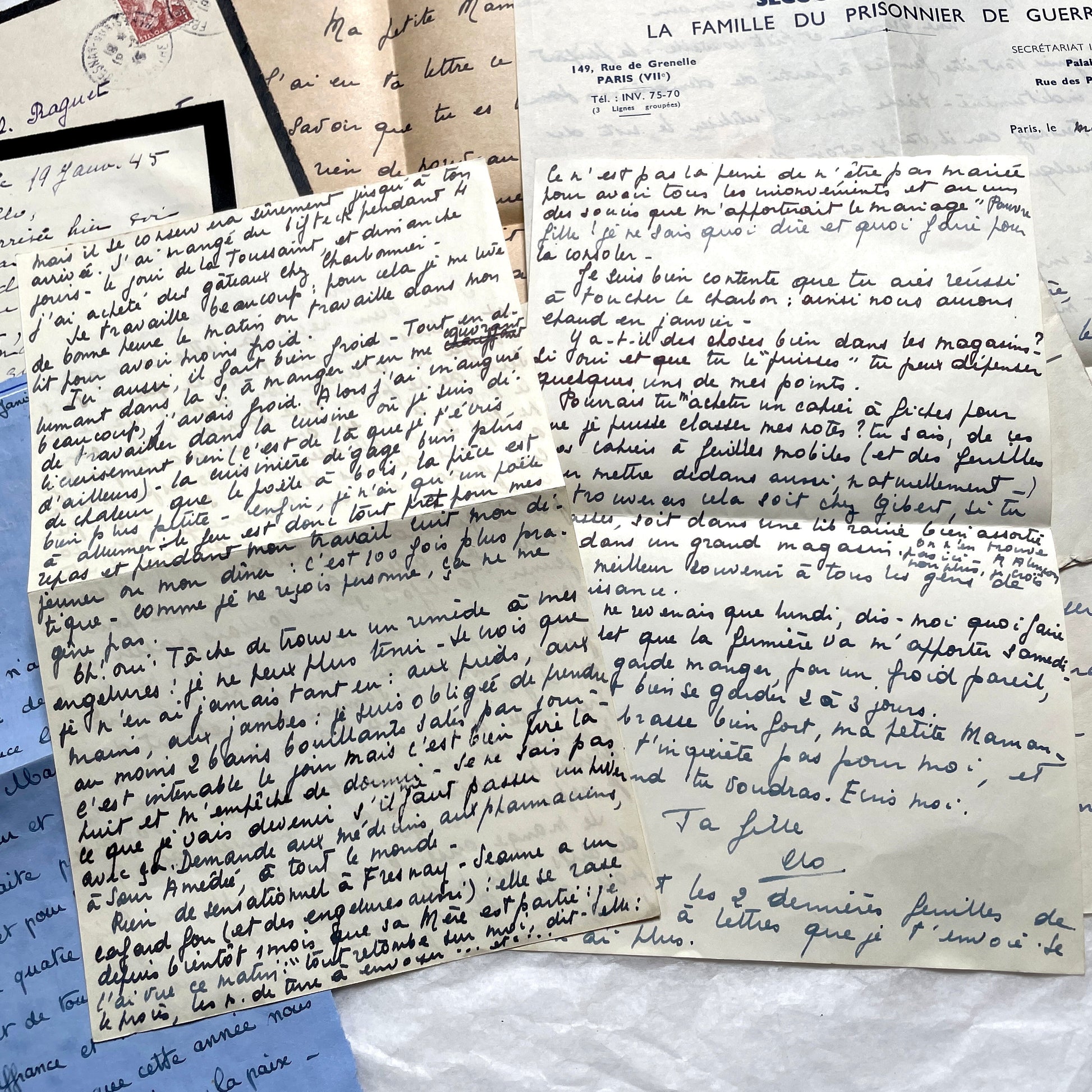 1940s French wartime letters lot with handwritten script, original stamps, and a 'Prisonnier de Guerre' document.