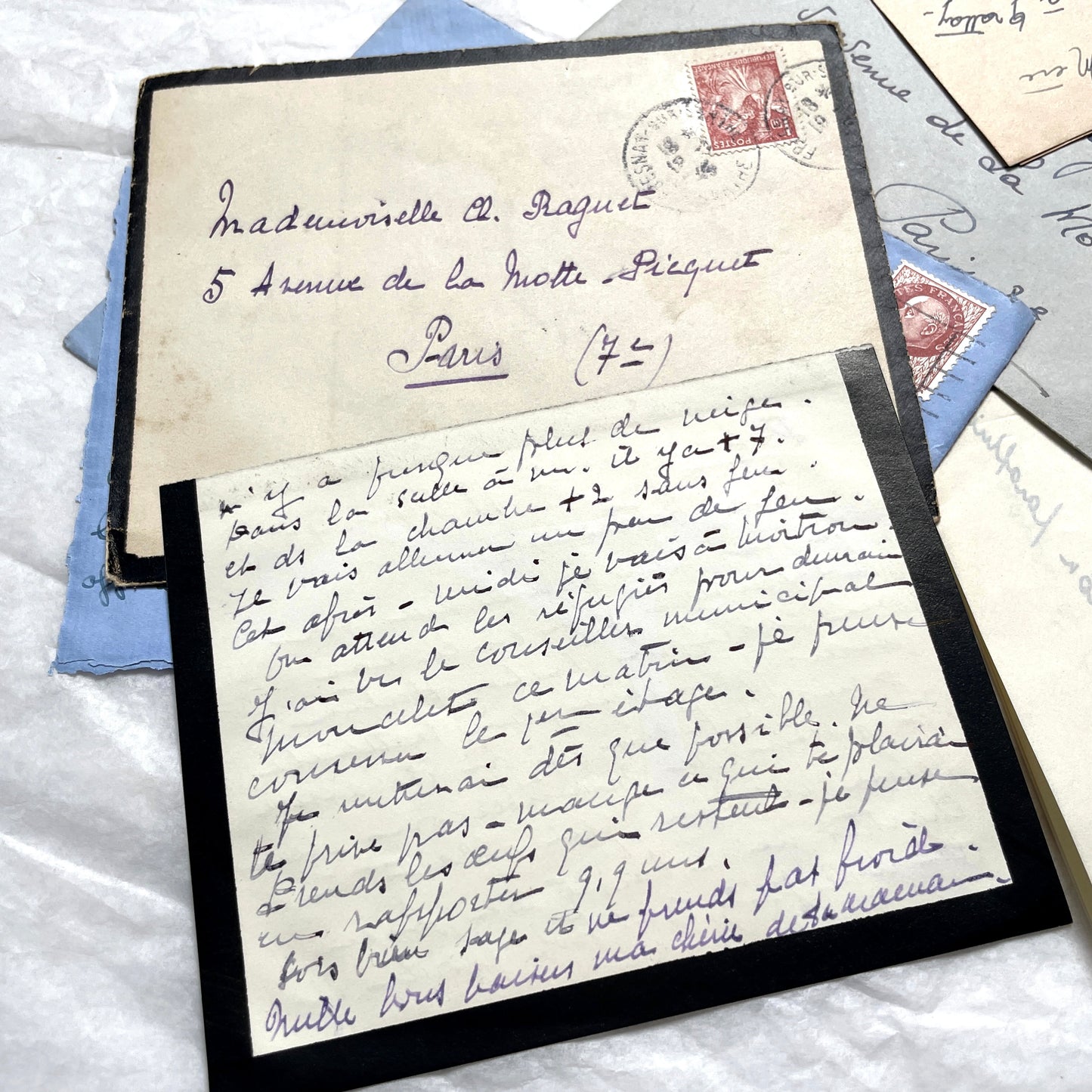 1940s French wartime letters lot with handwritten script, original stamps, and a 'Prisonnier de Guerre' document.