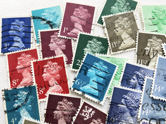 1970s - Lot of 50 Vintage British Postage Stamps - Queen Elizabeth II Machin Series - Colorful Collectible Stamp Mix