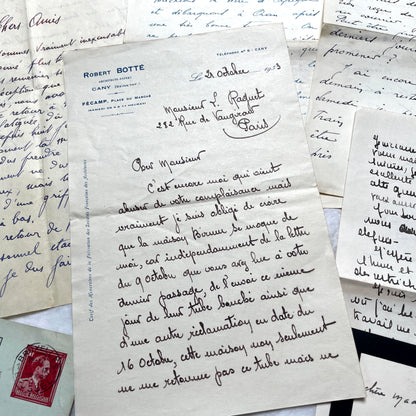 Set of 10 French handwritten letters from the 1940s, featuring elegant script and various historical contexts.