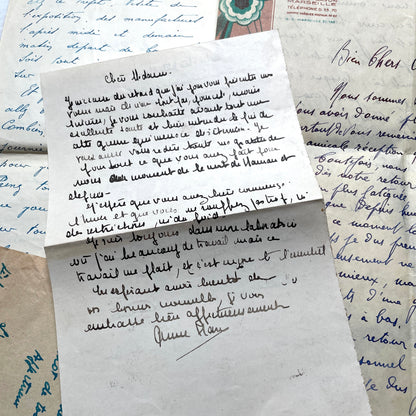 Set of 10 French handwritten letters from the 1940s, featuring elegant script and various historical contexts.