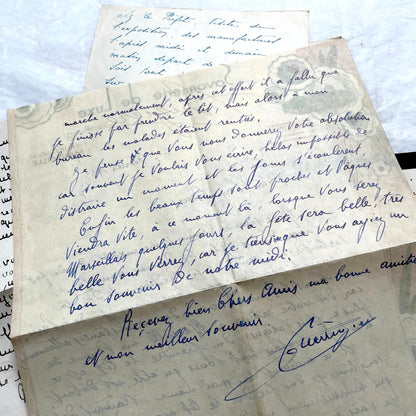 Set of 10 French handwritten letters from the 1940s, featuring elegant script and various historical contexts.