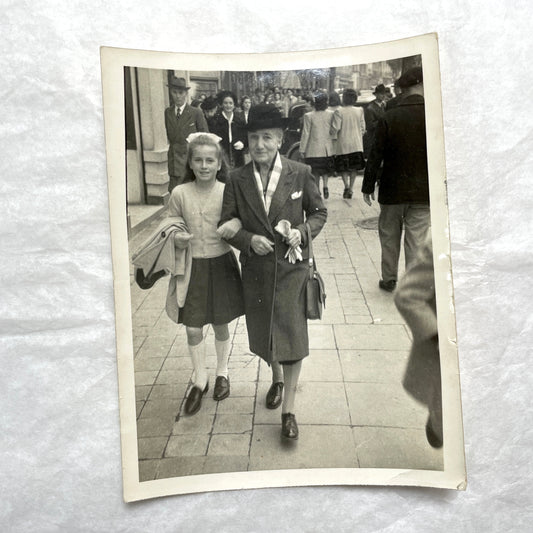1940s vintage French photograph lot showing families, children, and daily life scenes in black and white.