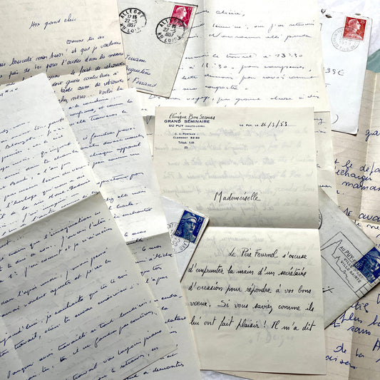 Set of 5 1950s French handwritten letters with envelopes and postage stamps, vintage correspondence.