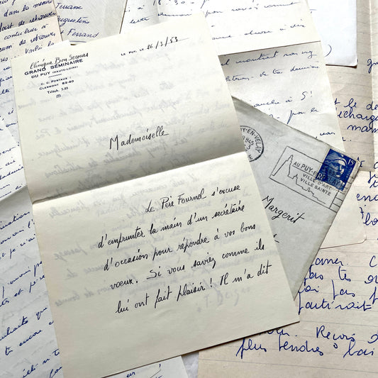 Set of 5 1950s French handwritten letters with envelopes and postage stamps, vintage correspondence.