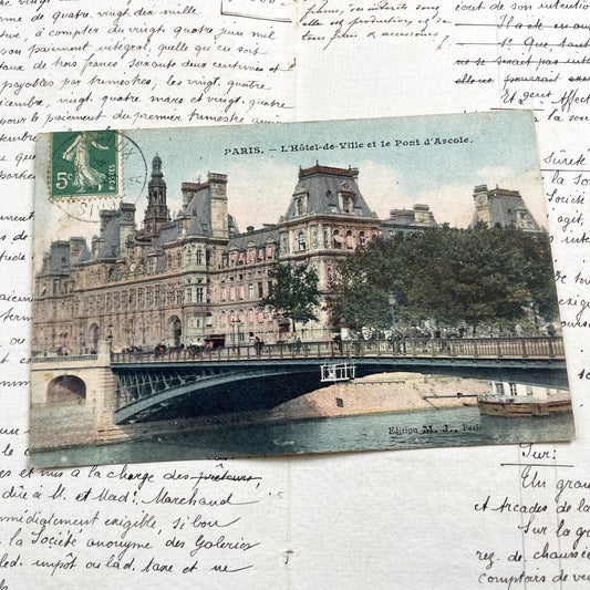 1910s - Paris Hotel-de-Ville Postcard - Pont d'Arcole Bridge - Vintage French Ephemera - Collectible City Hall View - Hand Colored Print