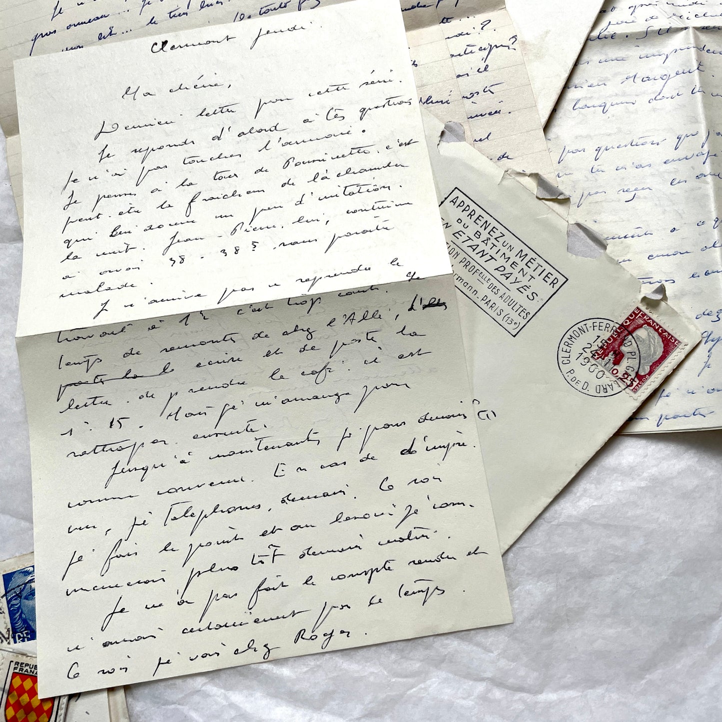 Set of 5 1950s French letters and envelopes with handwritten text and vintage stamps, historical correspondence ephemera.