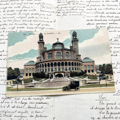 1910s - Historic Paris Trocadéro Palace Postcard - Vintage French Architecture - Belle Époque Automobile - Parisian Landmark Scene