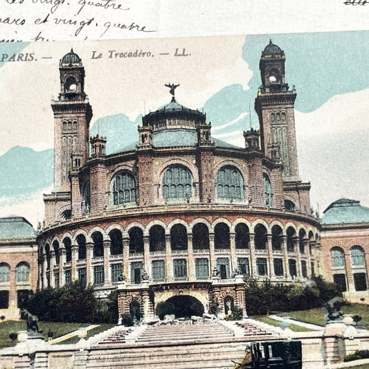 1910s - Historic Paris Trocadéro Palace Postcard - Vintage French Architecture - Belle Époque Automobile - Parisian Landmark Scene