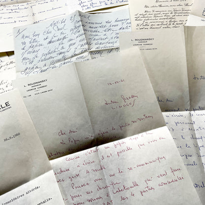 1960s - 10 letters sent to a French doctor during 1960s - Letters with envelopes - The letters he received came from his family, other doctors or chess enthusiasts