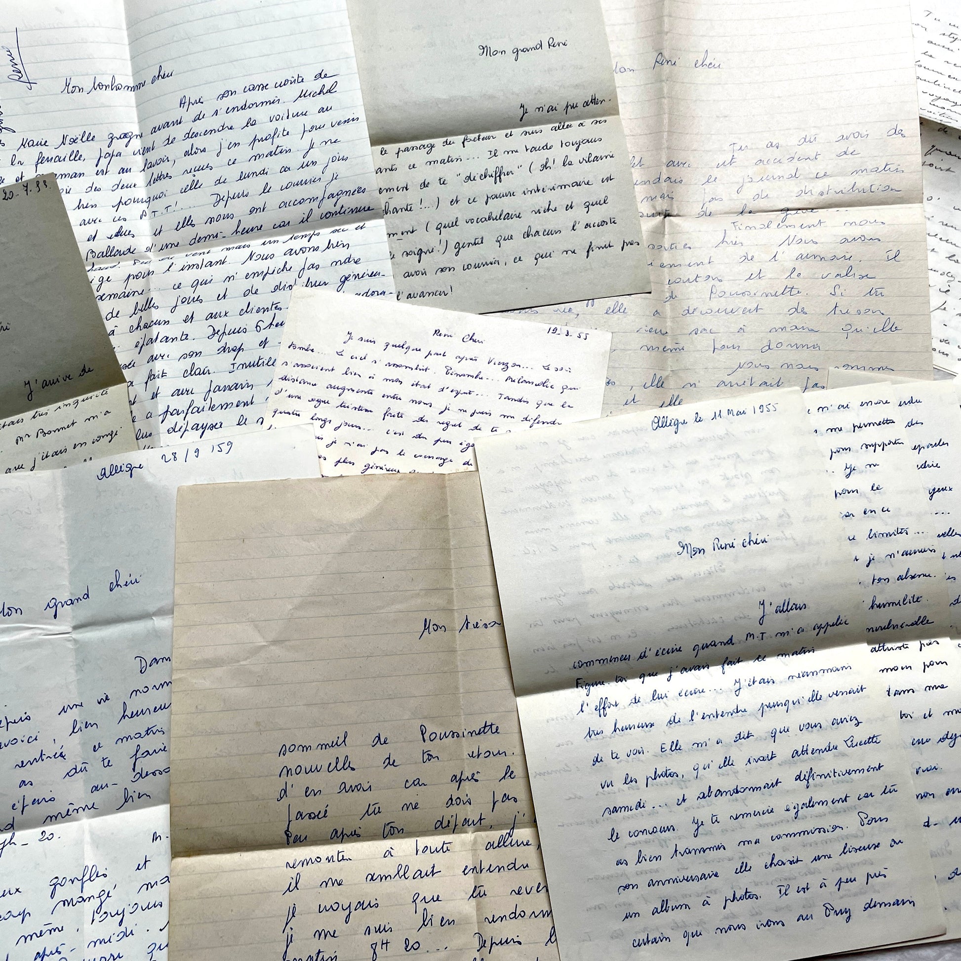 Set of 10 1950s French handwritten letters in cursive script. Vintage personal correspondence.