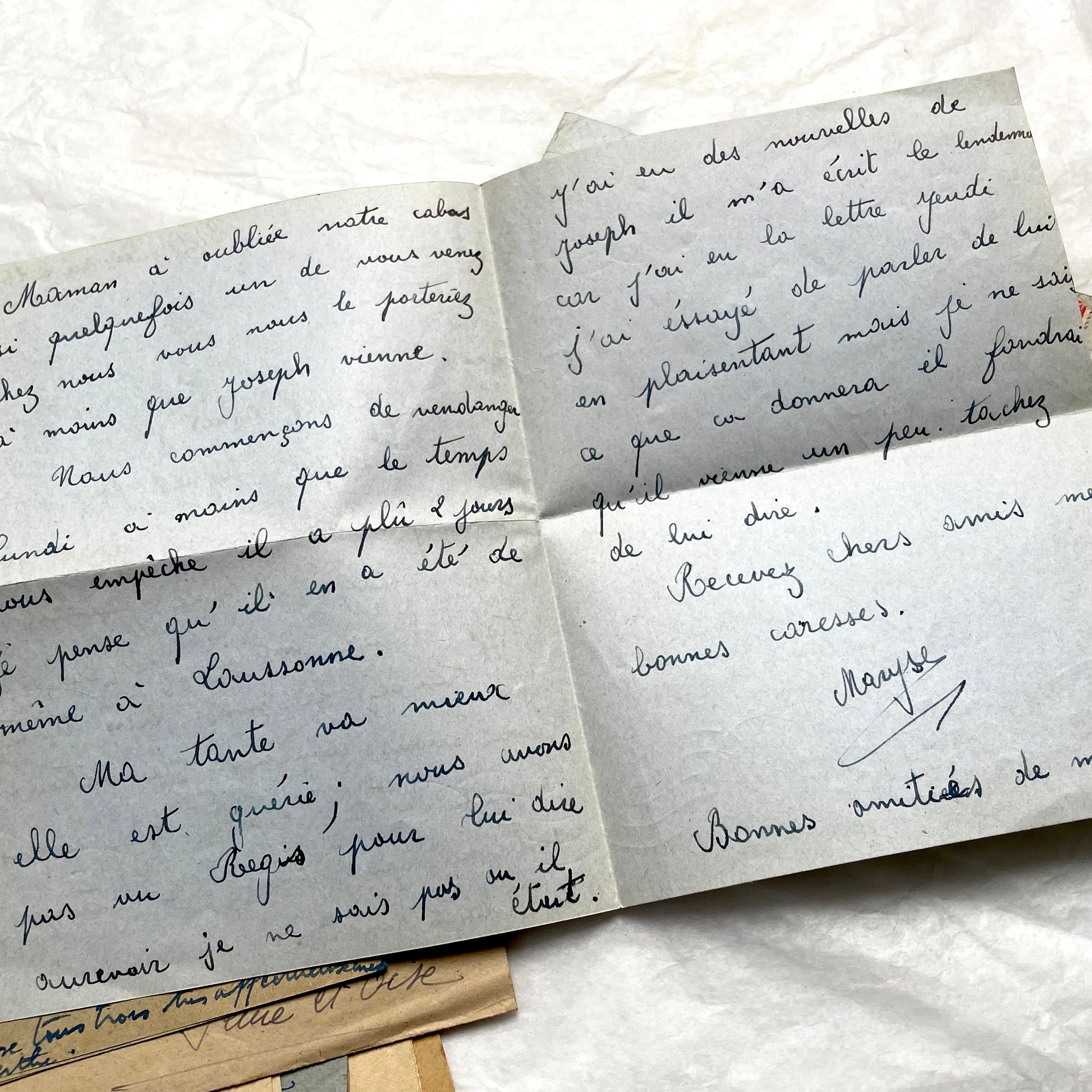Five handwritten French letters from the 1940s with original envelopes and postage stamps, featuring vintage paper.
