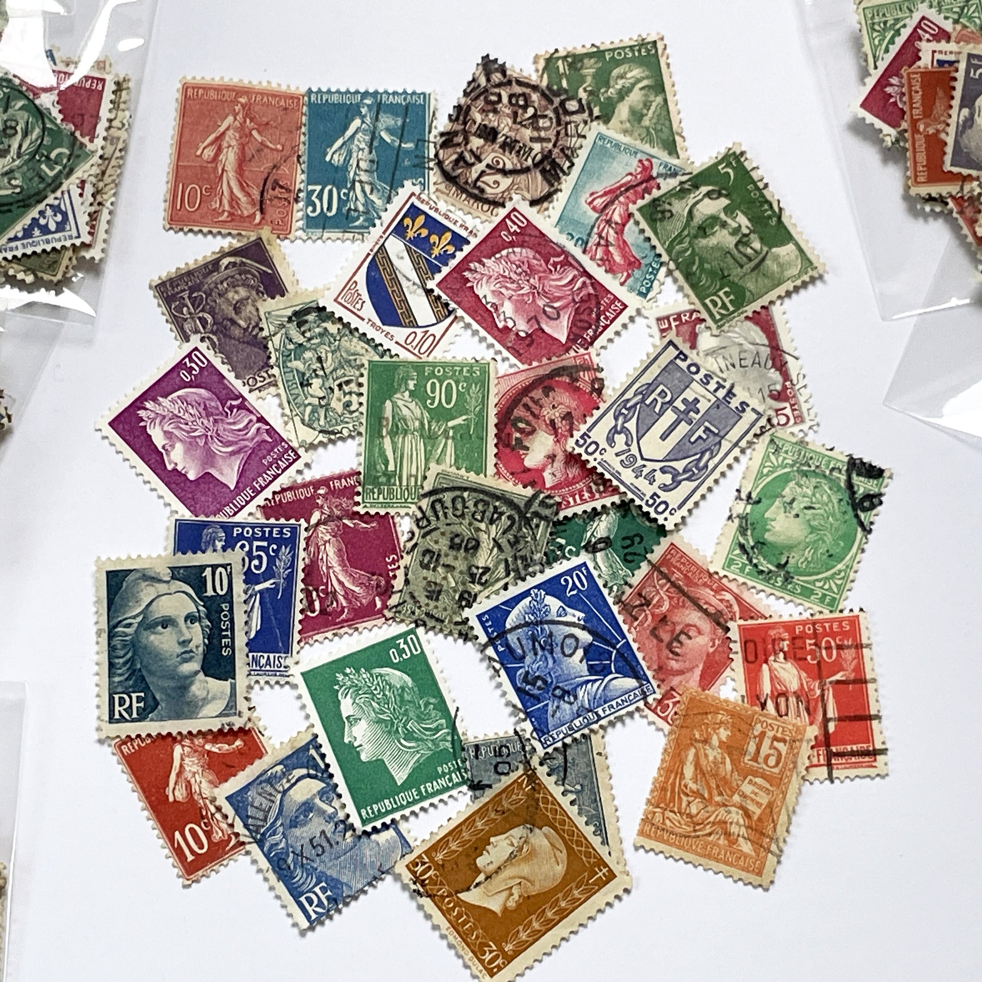 Lot of 30 Vintage French Postage Stamps – 1900s–1960s – Marianne, Sower, Coat of Arms, and Classical Designs