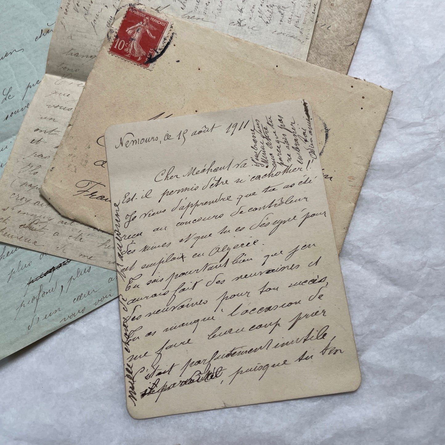 Set of 5 original French letters and envelopes from the 1900s, featuring handwritten text and historical postal stamps.