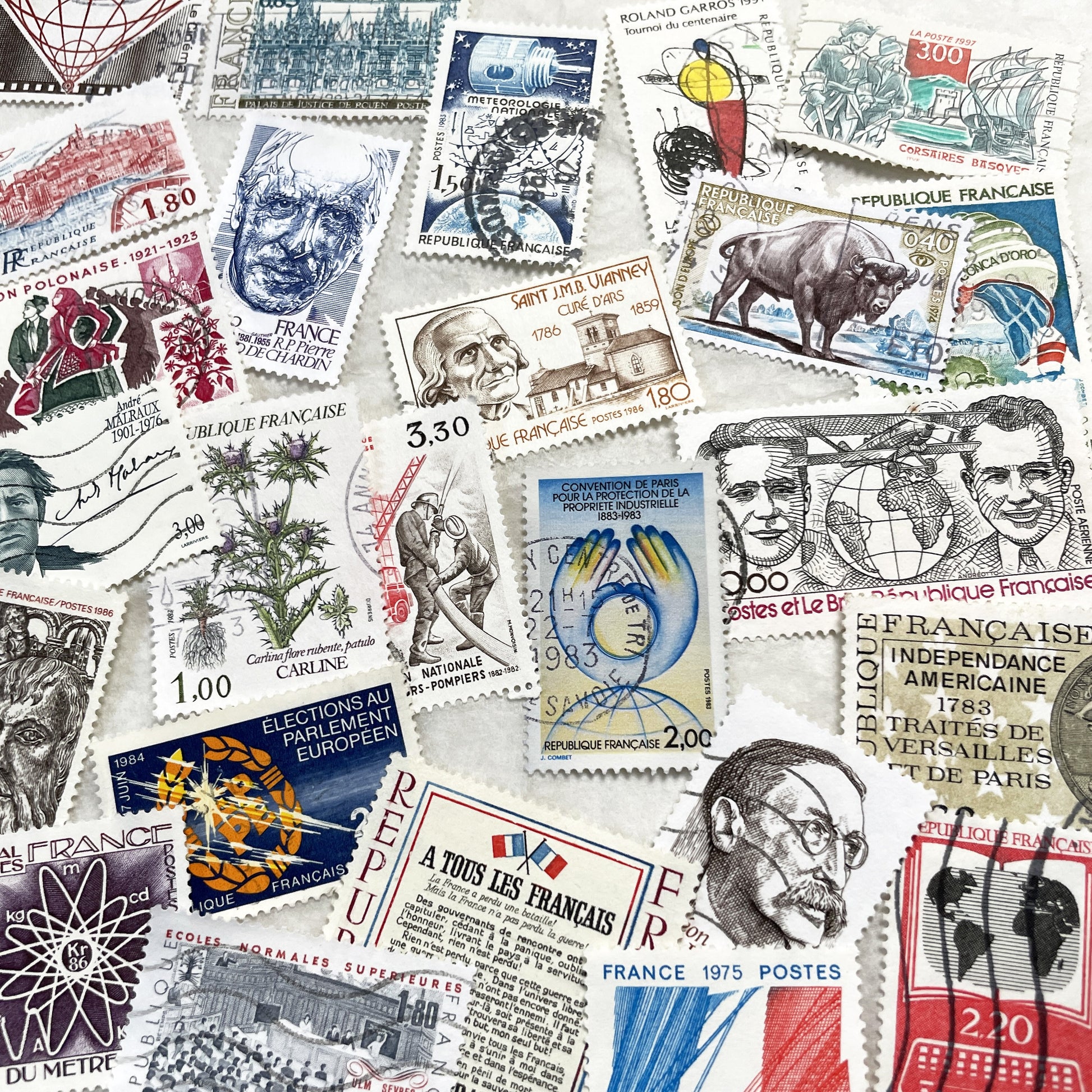 1980s - 50 French Postage Stamps - Diverse Themes Including History, Art, Nature, and Commemorations - Philatelic Lot