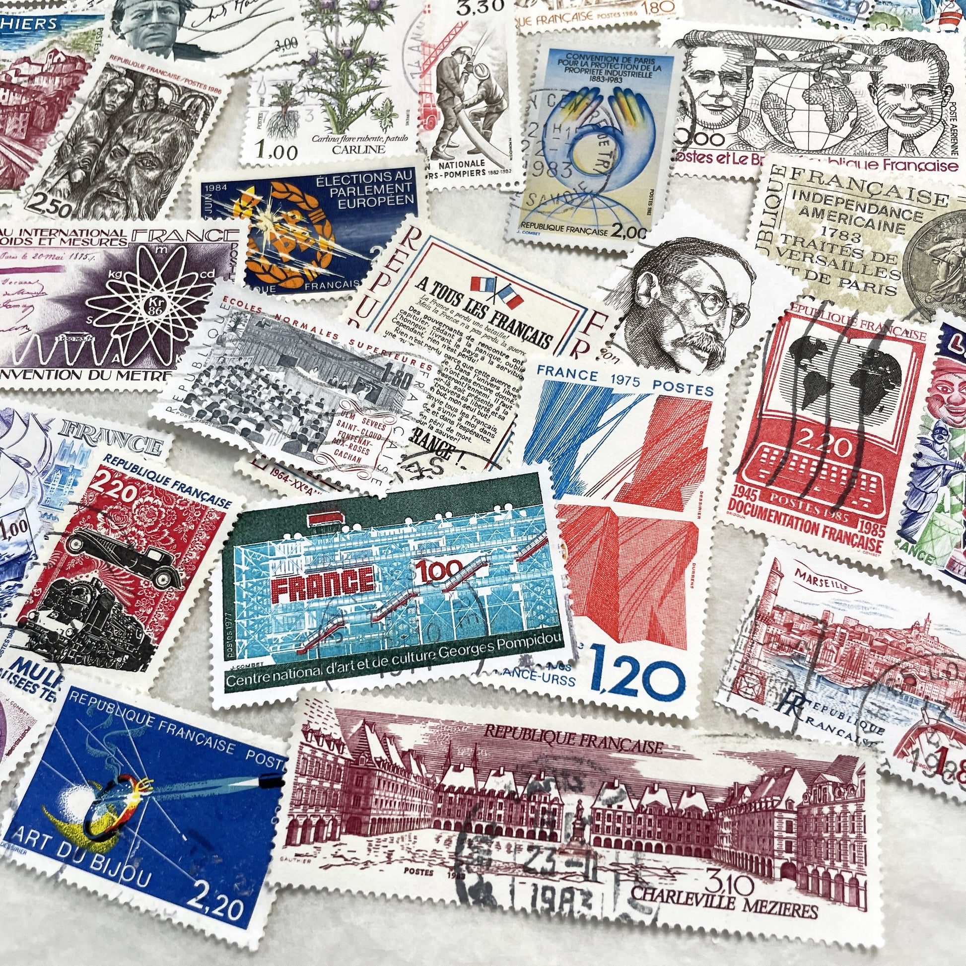 1980s - 50 French Postage Stamps - Diverse Themes Including History, Art, Nature, and Commemorations - Philatelic Lot