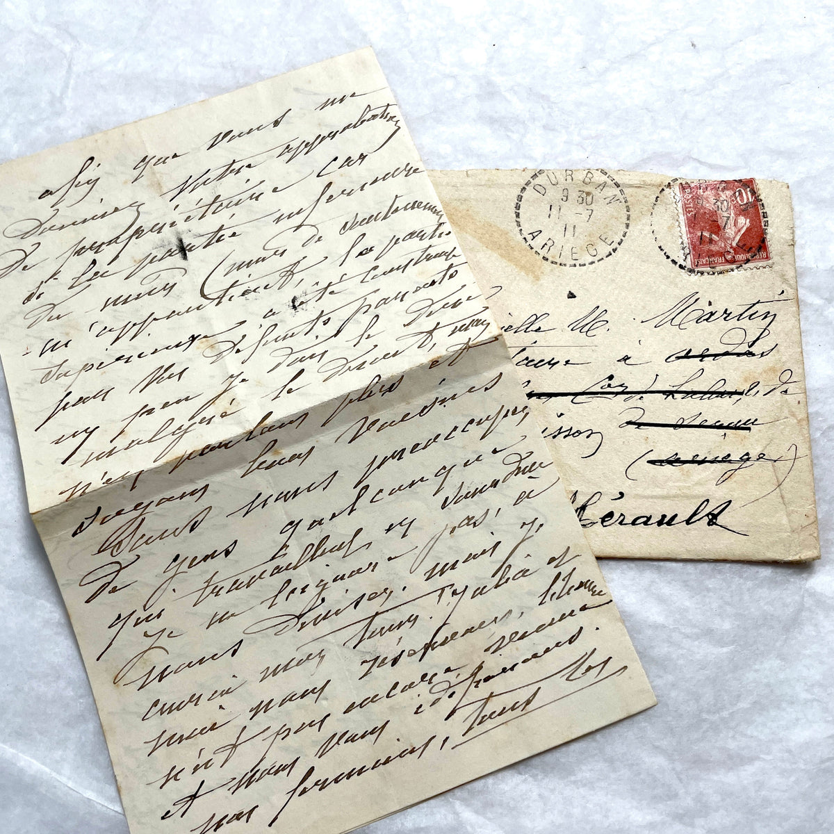 Lot of 5 vintage French letters with envelopes from the 1910s, showing handwritten text and stamps.