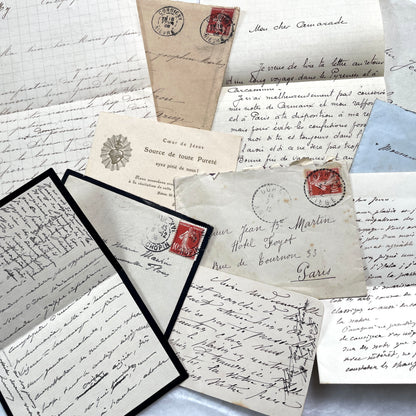 Lot of 5 French letters and envelopes from the 1900s, featuring handwritten text, original stamps, and legible postmarks.