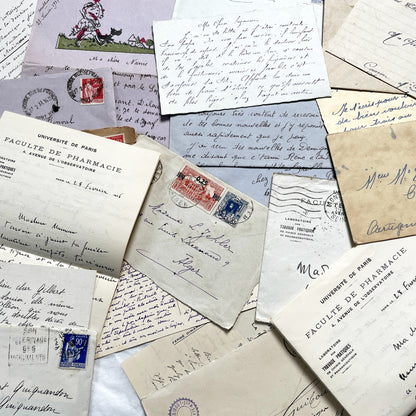 1930s - 10 French Letters with their Envelopes - Bundle of Antique French Letters and Envelopes – Handwritten 1930s Ephemera – Cursive Script, Ink, Mixed Paper Styles