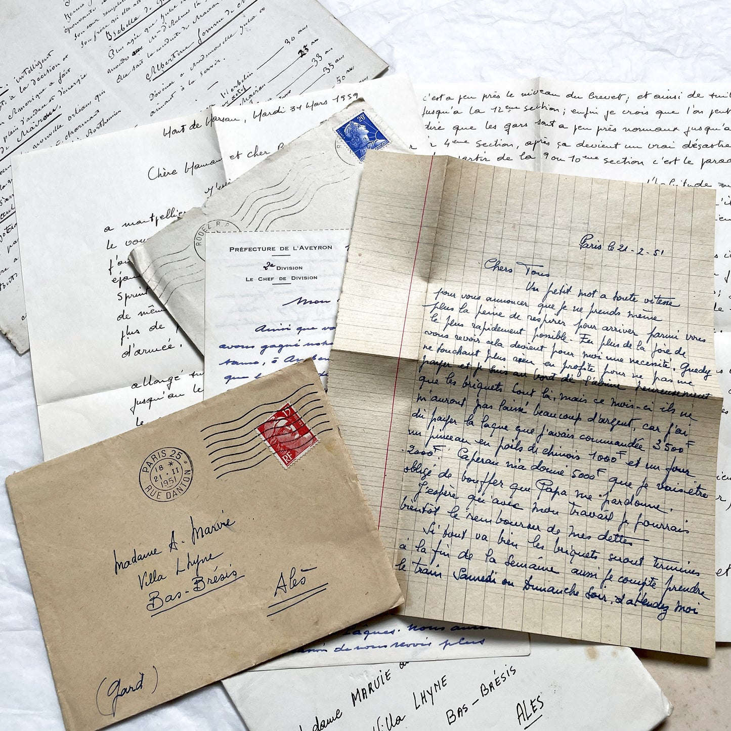 1950s - 10 French Letters with their Envelopes - Bundle of Antique French Letters and Envelopes – Handwritten 1930s Ephemera – Cursive Script, Ink, Mixed Paper Styles