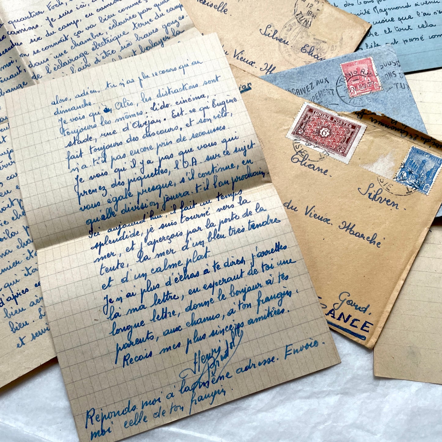 Set of 5 French letters from the 1940s, featuring handwritten script, vintage stamps, and Tunisian postmarks.