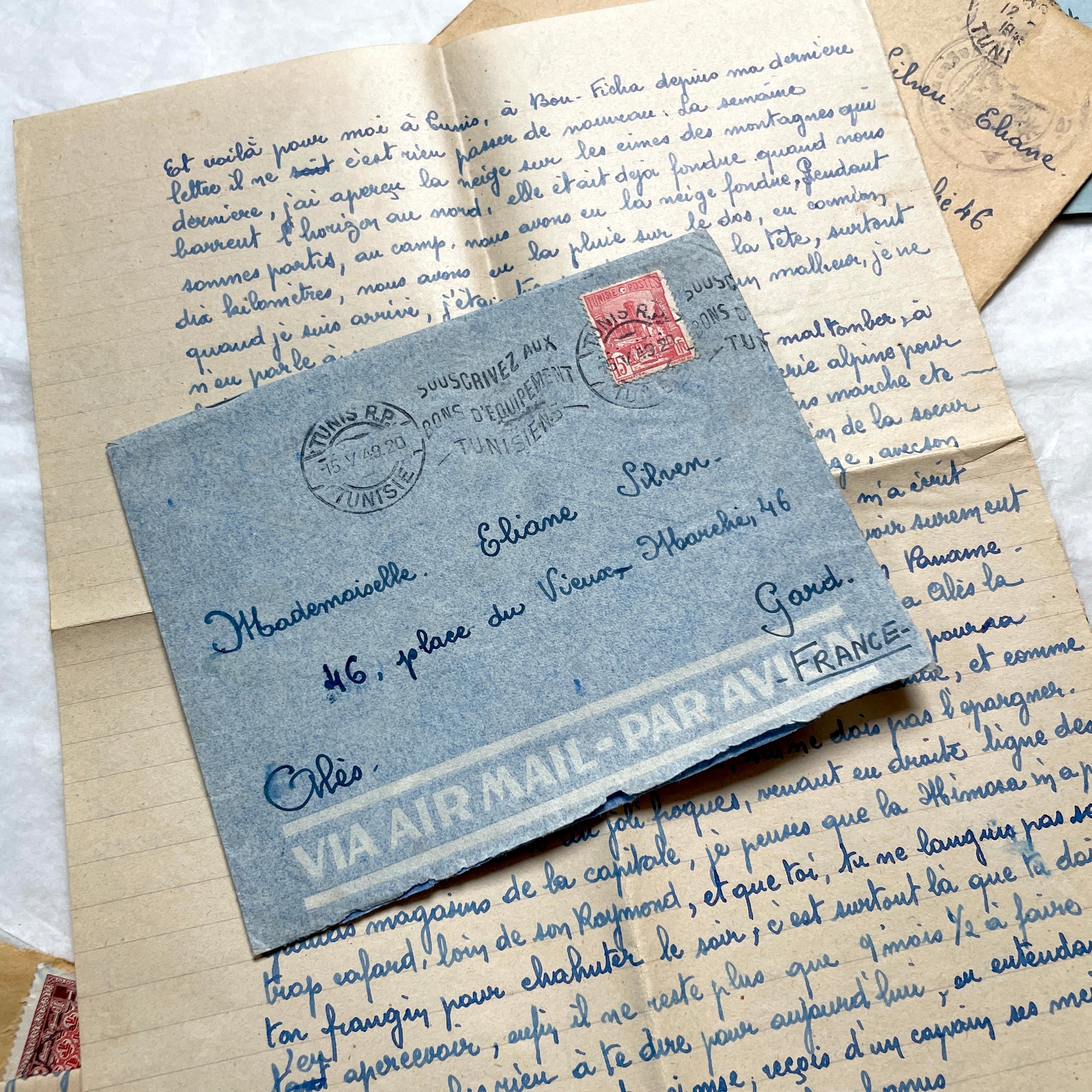 Set of 5 French letters from the 1940s, featuring handwritten script, vintage stamps, and Tunisian postmarks.