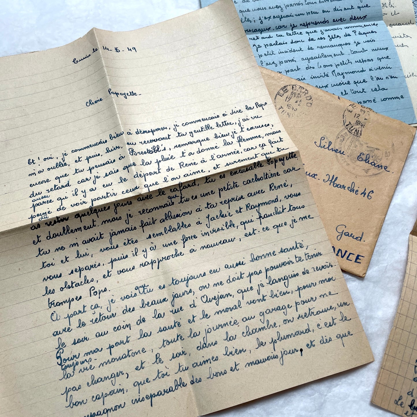 Set of 5 French letters from the 1940s, featuring handwritten script, vintage stamps, and Tunisian postmarks.