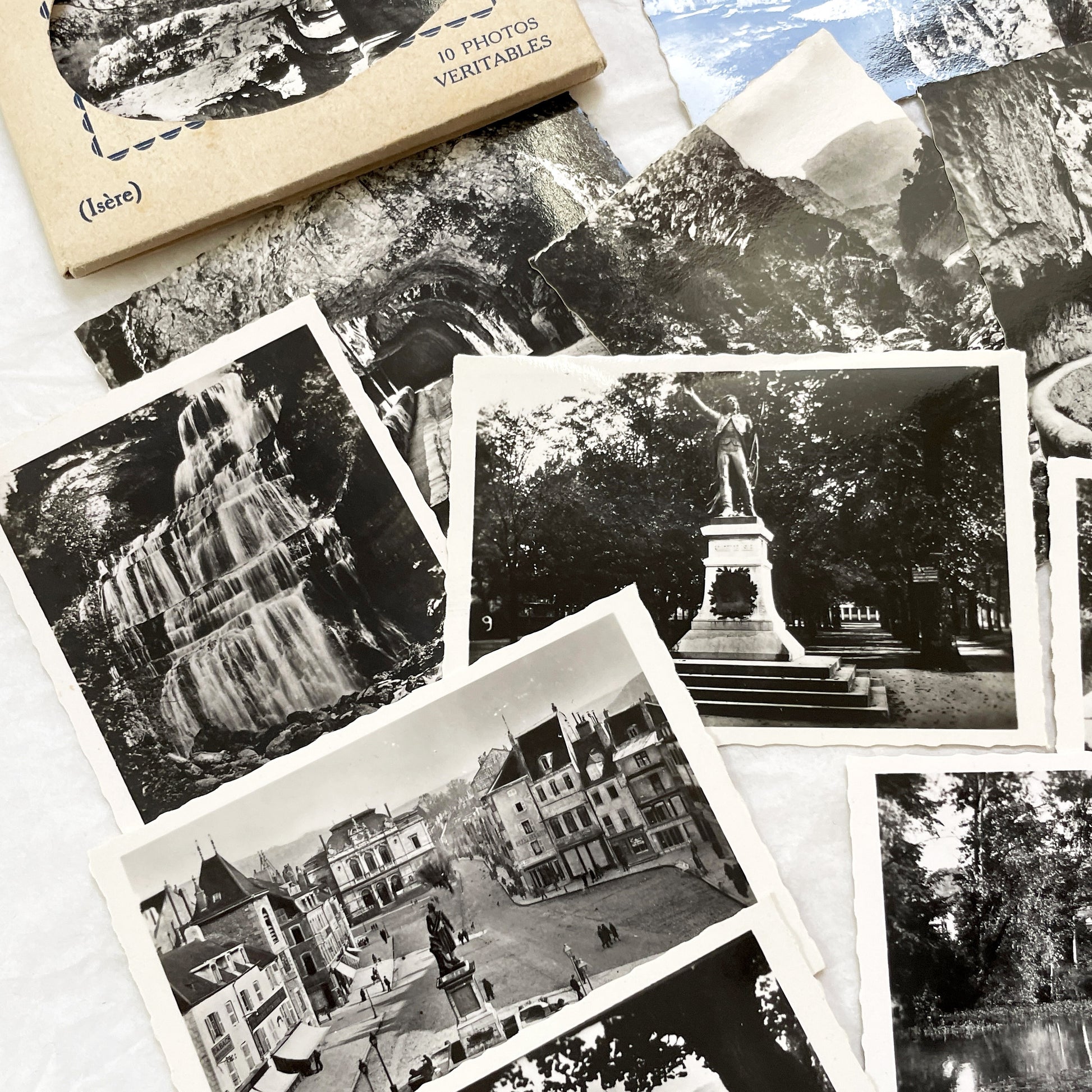 1930s - 20 Vintage French Photo - Pont-en-Royans and Lons-le-Saunier - Scenic Views - Historical French Photography Collection